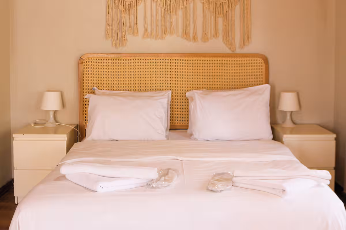 Jakuzili Balkonlu Şömineli Junior Suit